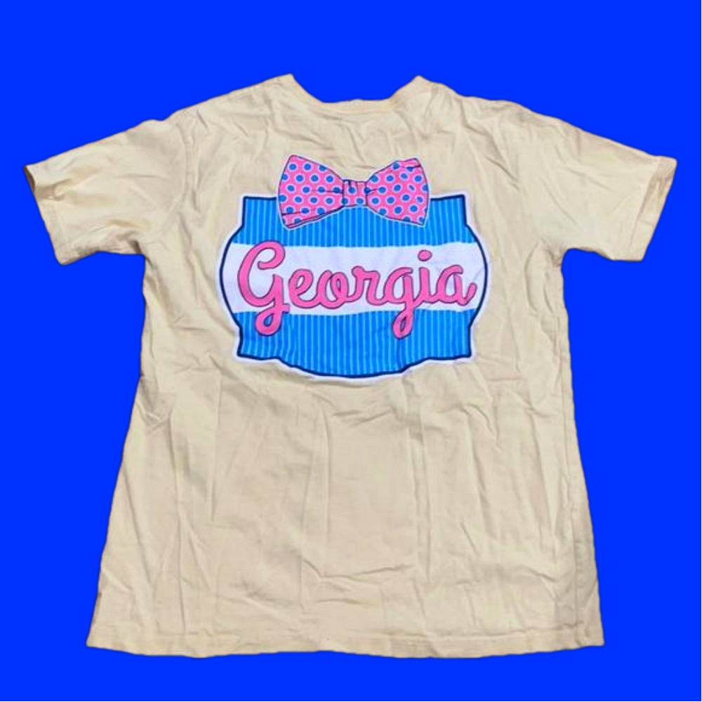 Cute Georgia Bow tie tshirt m
